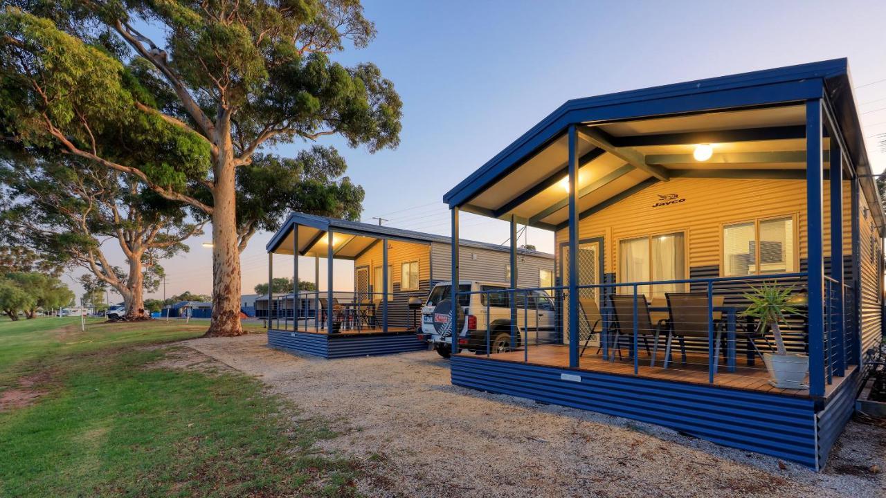 Lake Boga Caravan Park Eksteriør billede